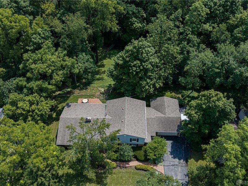 228 E Rahn Road, Dayton, OH 45429 Photo 2
