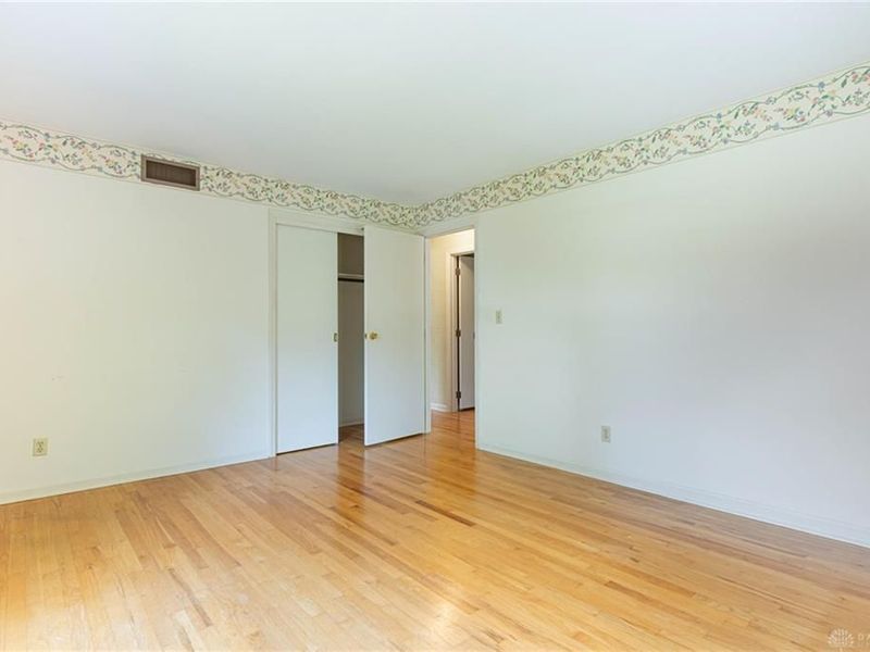 228 E Rahn Road, Dayton, OH 45429 Photo 23
