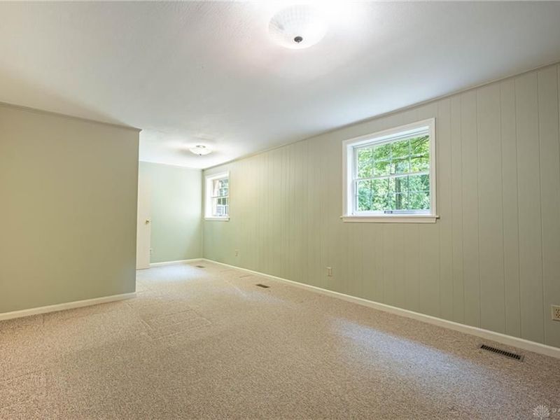 228 E Rahn Road, Dayton, OH 45429 Photo 32