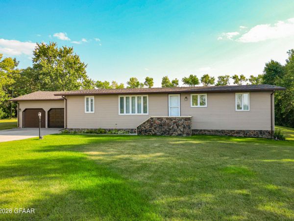 10540 ELGIN Lane , Langdon, ND 58249