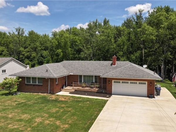 38385 Aurora Road , Solon, OH 44139