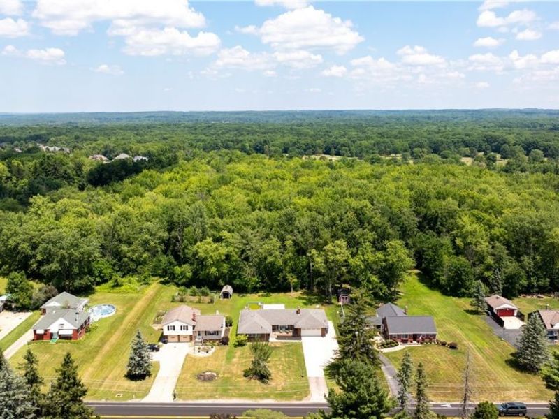 38385 Aurora Road, Solon, OH 44139 Photo 22
