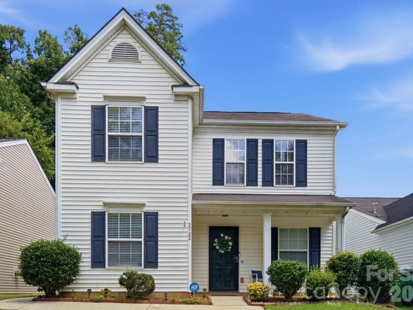 2722 Meadow Knoll Drive, Charlotte, NC 28269