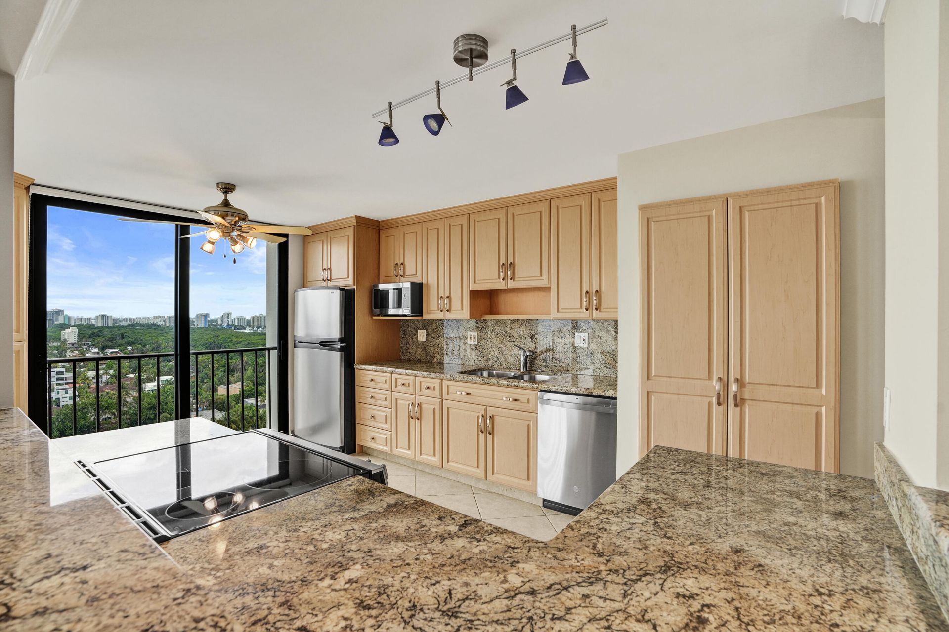 1901 N Ocean Boulevard, Unit STHC, Fort Lauderdale, FL 33305 Photo