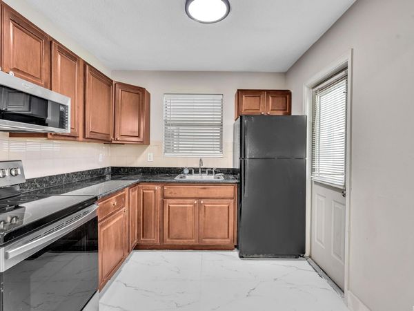 626 SW 14TH Avenue, Unit 102, Fort Lauderdale, FL 33312