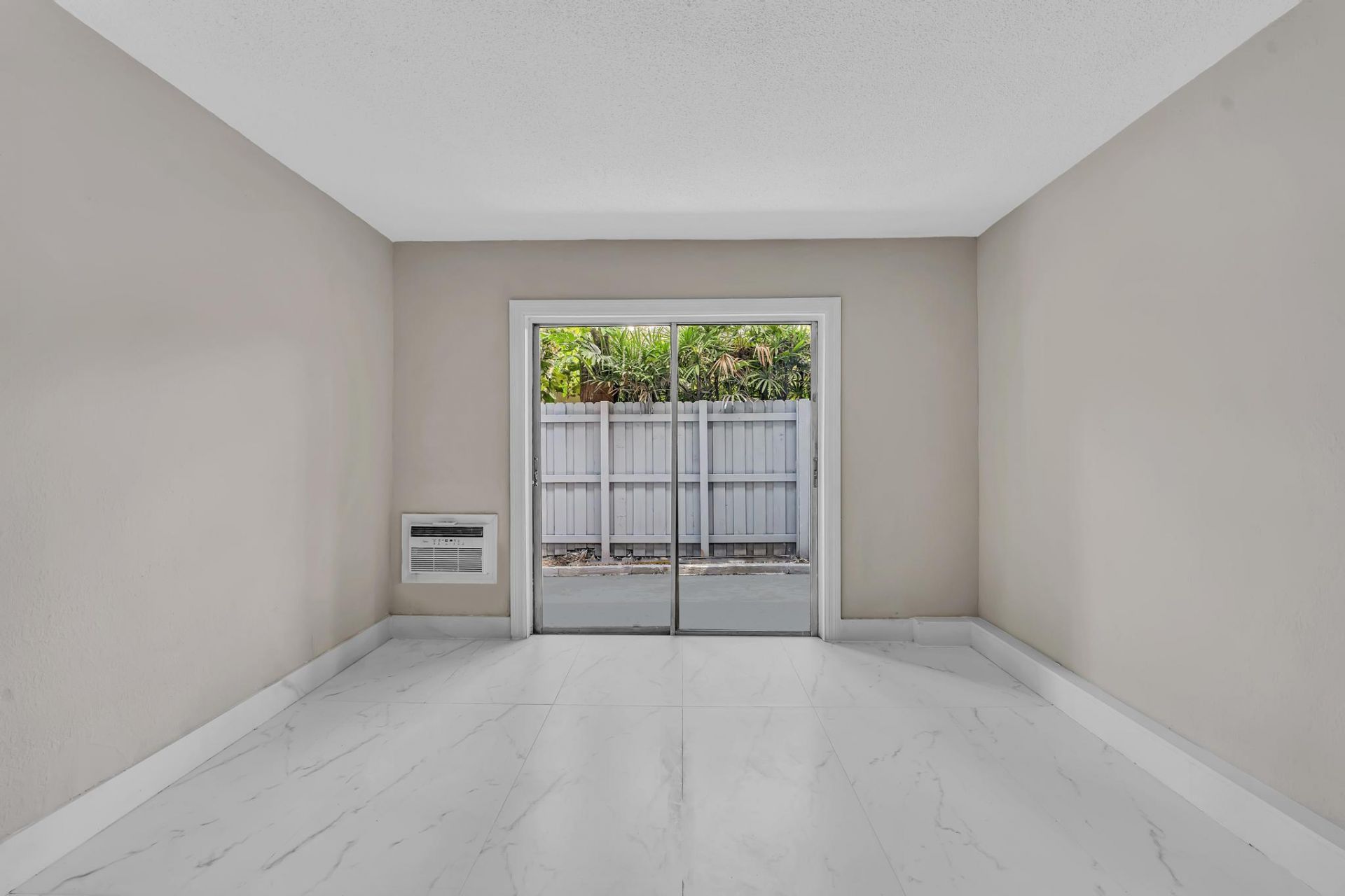 626 SW 14th Avenue, Unit 102, Fort Lauderdale, FL 33312 Photo