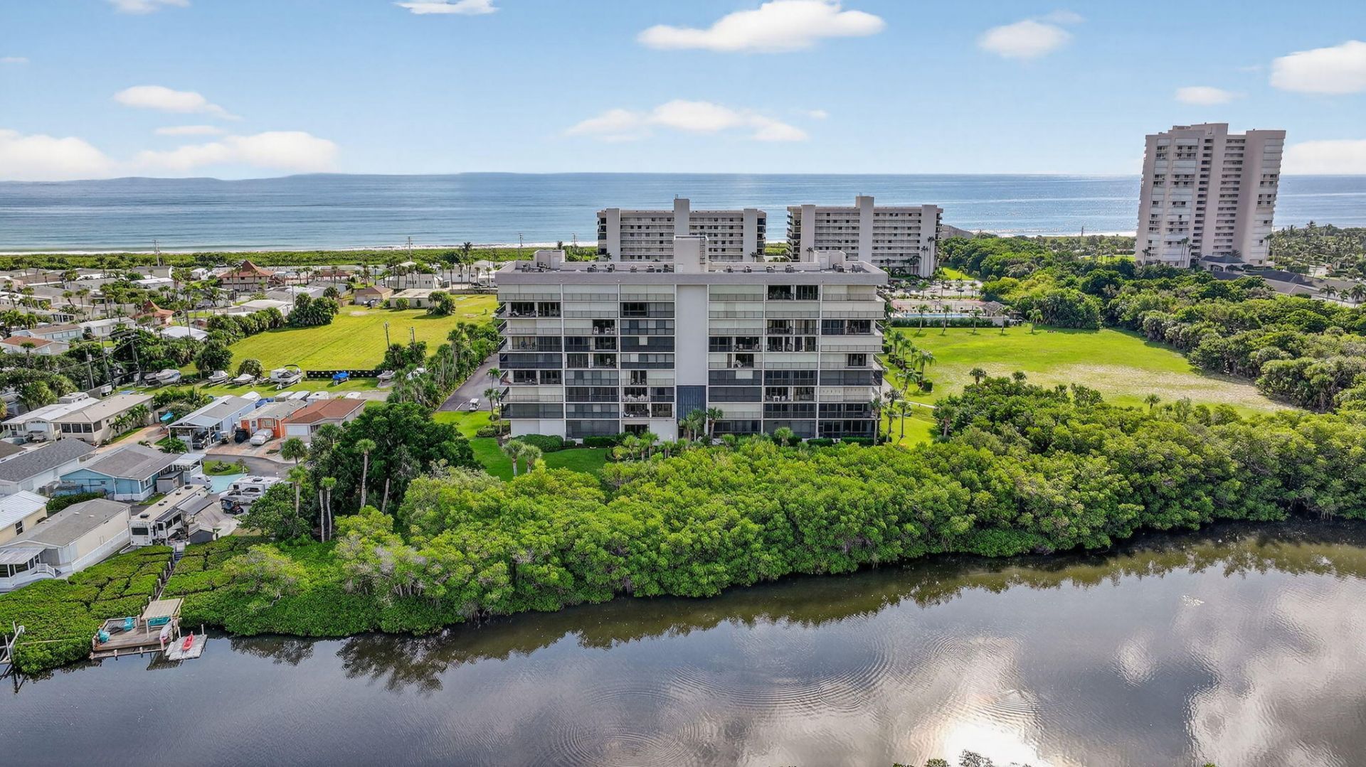 5059 N Hwy A1a, Unit 406, Fort Pierce, FL 34949 Photo