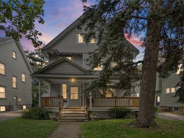 98 Melrose Street, Rochester, NY 14619