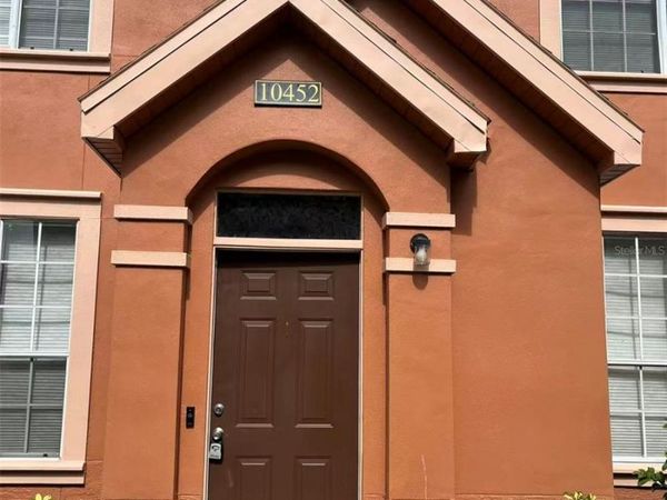 TAMPA, FL 33626