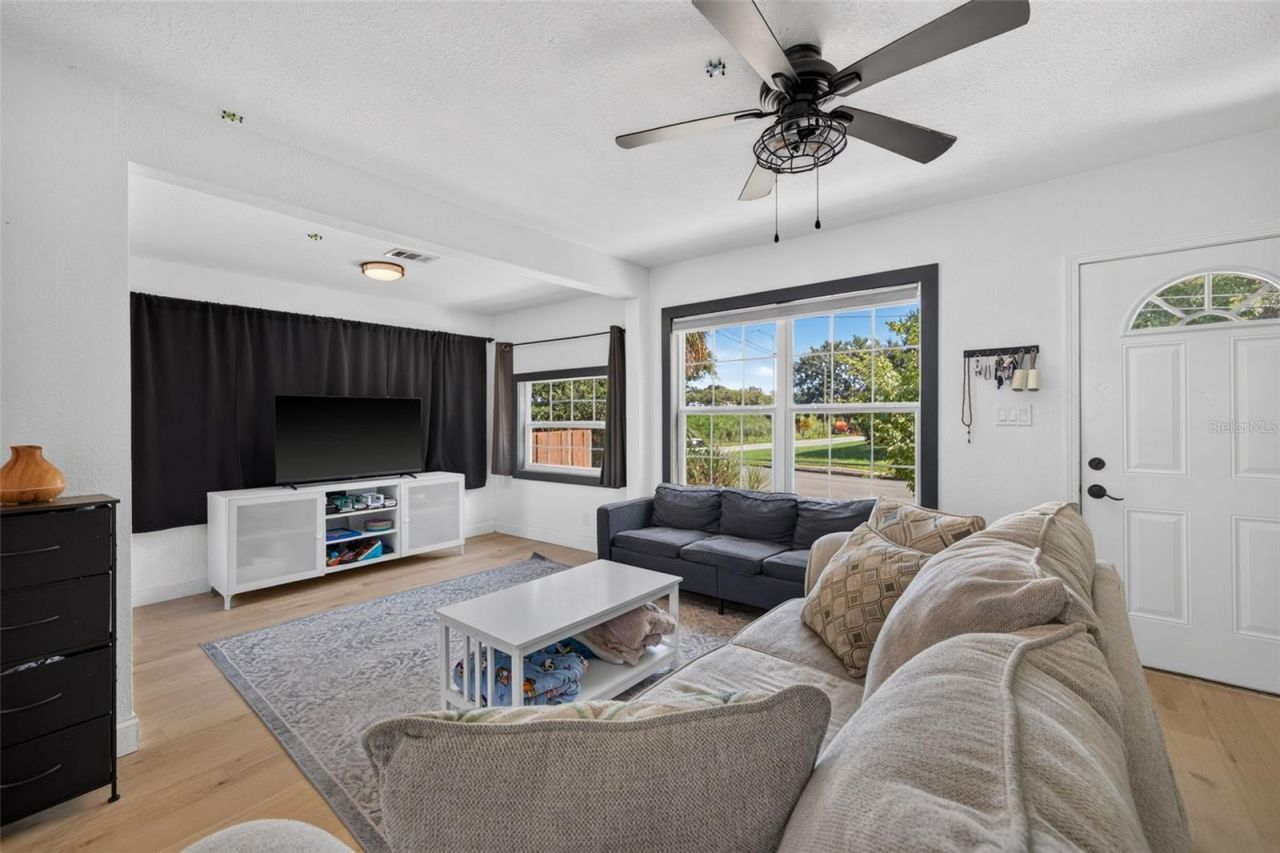 2101 20th Avenue N, Saint Petersburg, FL 33713 Photo