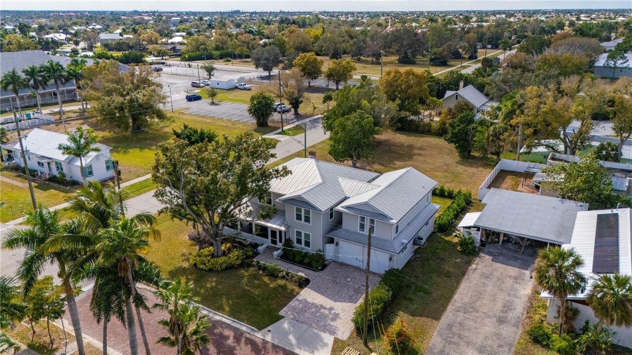 359 Gill Street , Punta Gorda, FL 33950 Photo