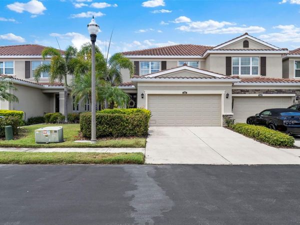 5252 6TH WAY N, ST PETERSBURG, FL 33703