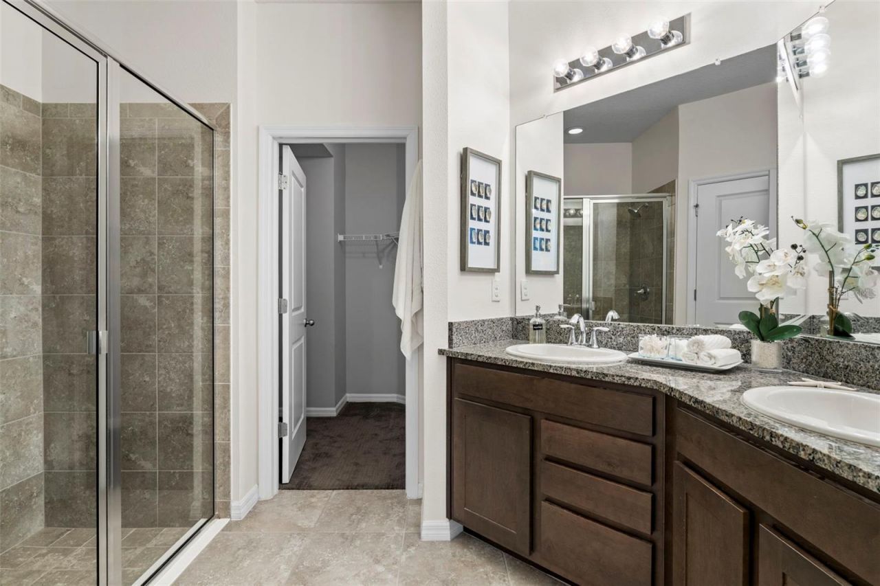 5252 6th Way N, Saint Petersburg, FL 33703 Photo