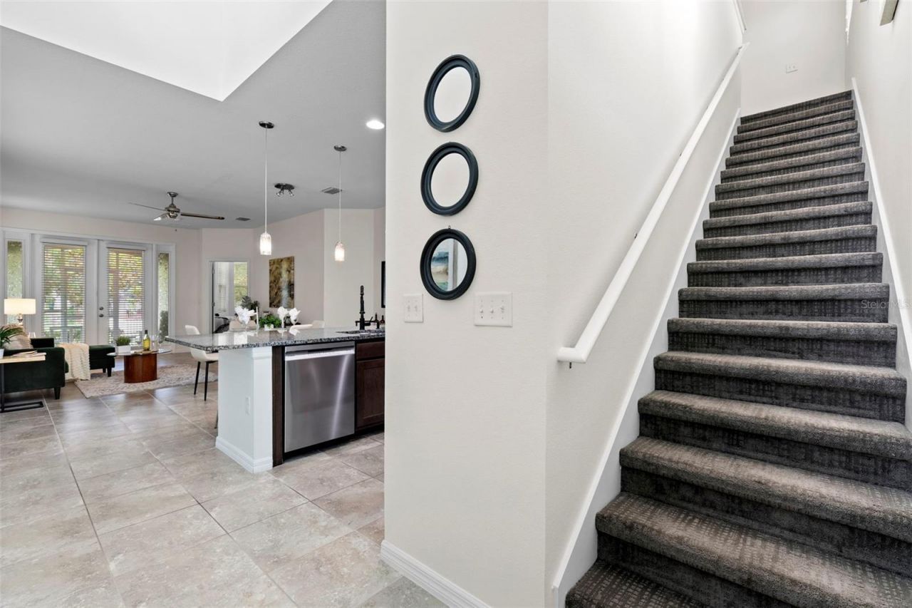 5252 6th Way N, Saint Petersburg, FL 33703 Photo