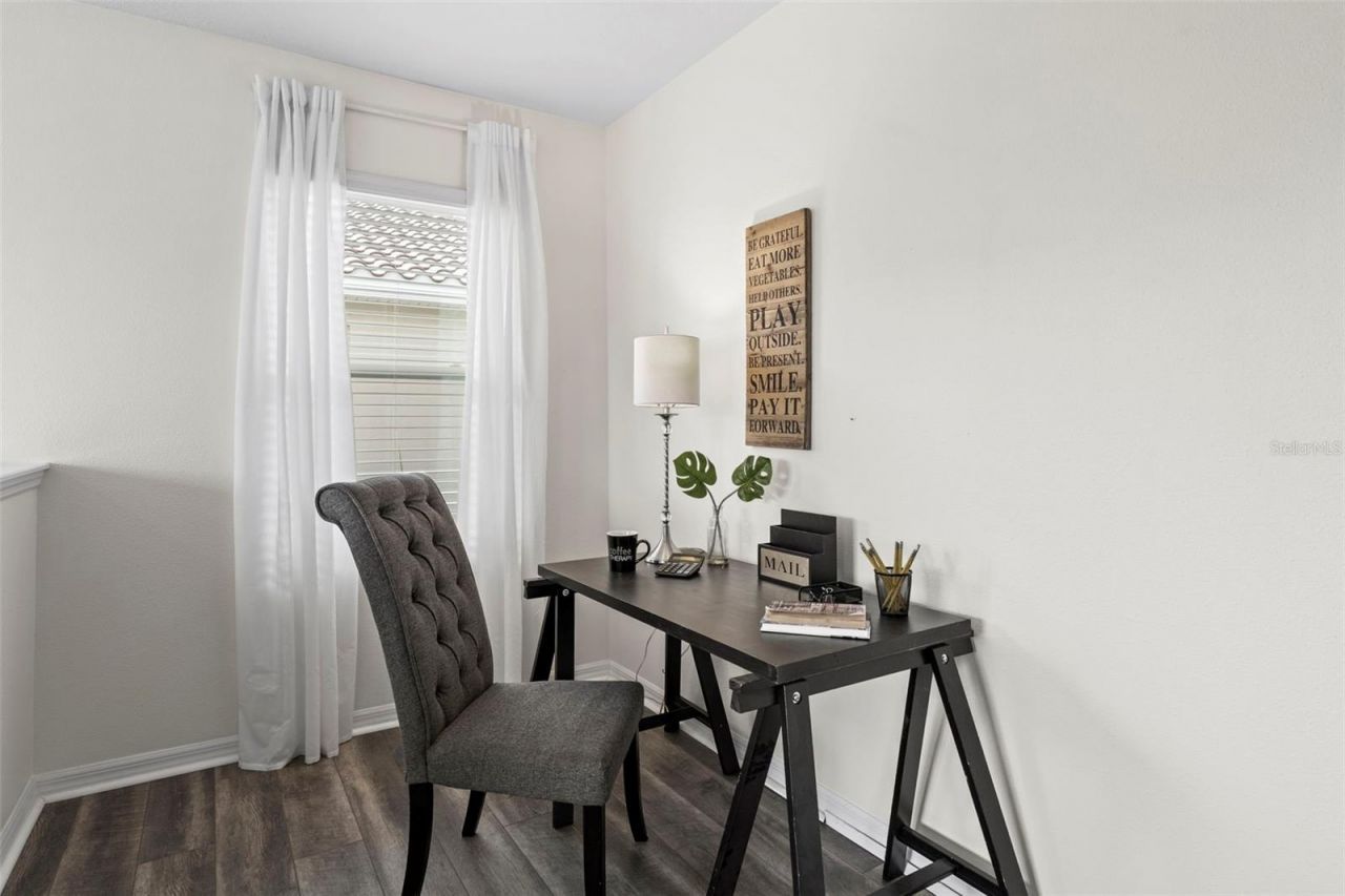 5252 6th Way N, Saint Petersburg, FL 33703 Photo