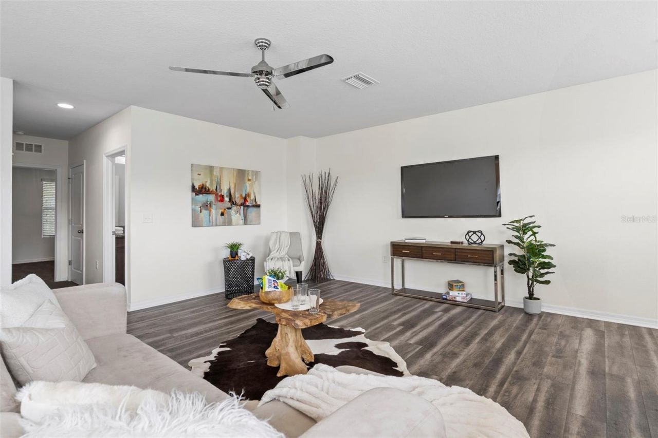 5252 6th Way N, Saint Petersburg, FL 33703 Photo