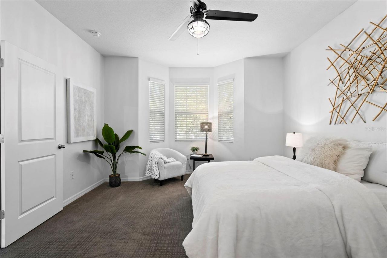 5252 6th Way N, Saint Petersburg, FL 33703 Photo