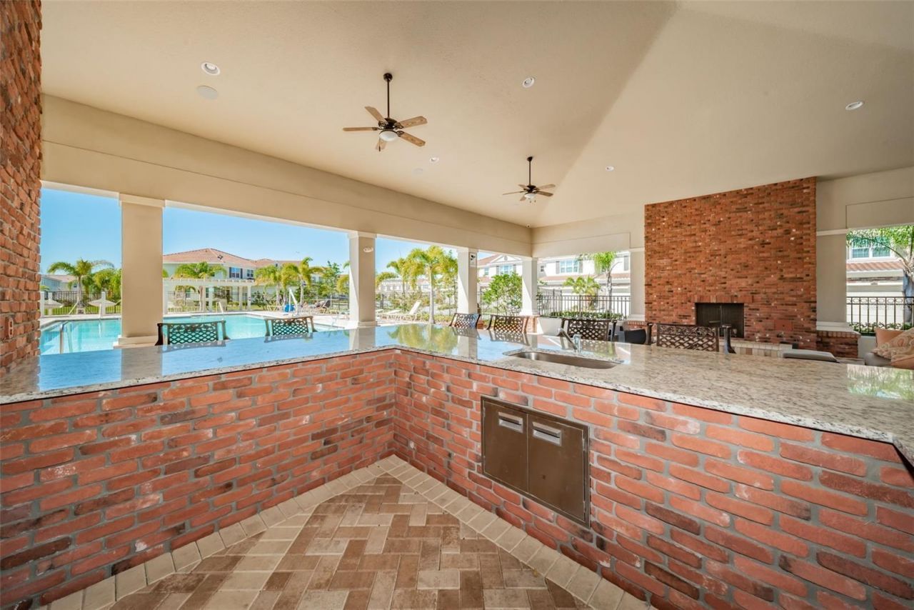 5252 6th Way N, Saint Petersburg, FL 33703 Photo