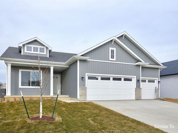 9371 Emilia Lane, West Des Moines, IA 50266