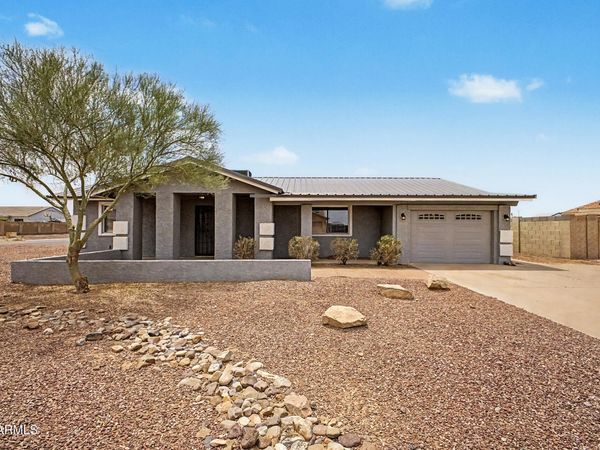 13750 S CALUMET Road, Arizona City, AZ 85123