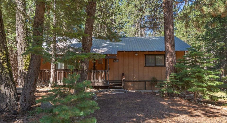 7028 Miami Avenue, Tahoma, CA 96142 Photo