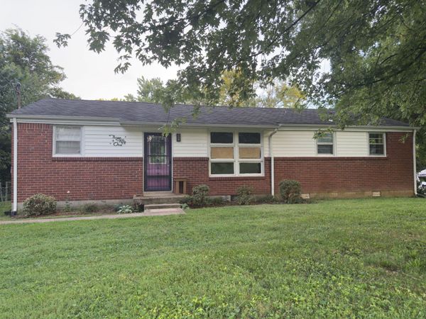 351 Dade Dr , Nashville, TN 37211