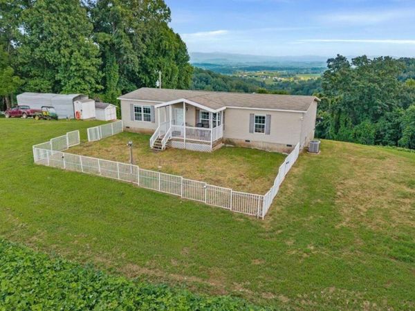 Sweetwater, TN 37874
