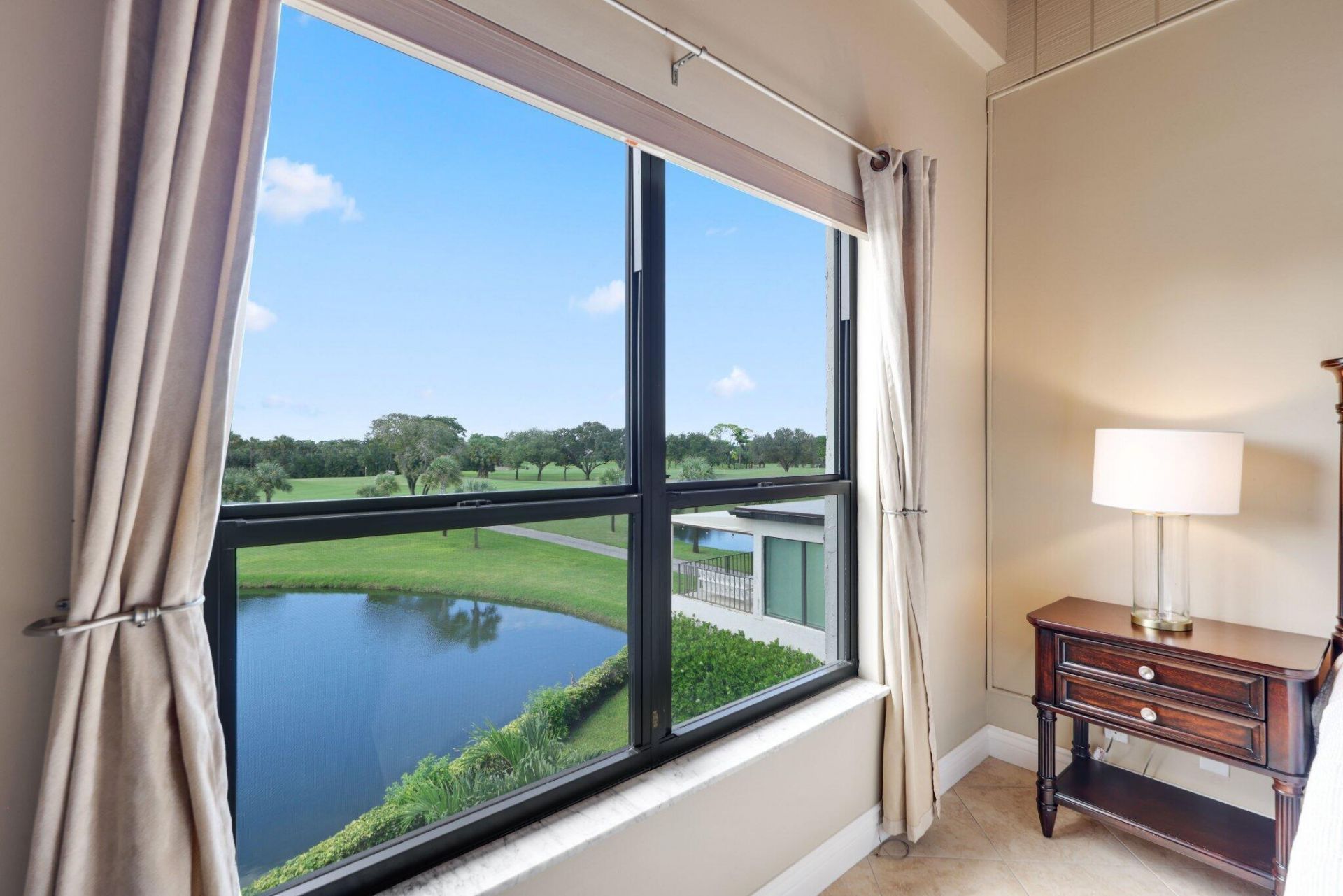 800 Greensward Court, Unit 203-I, Delray Beach, FL 33445 Photo