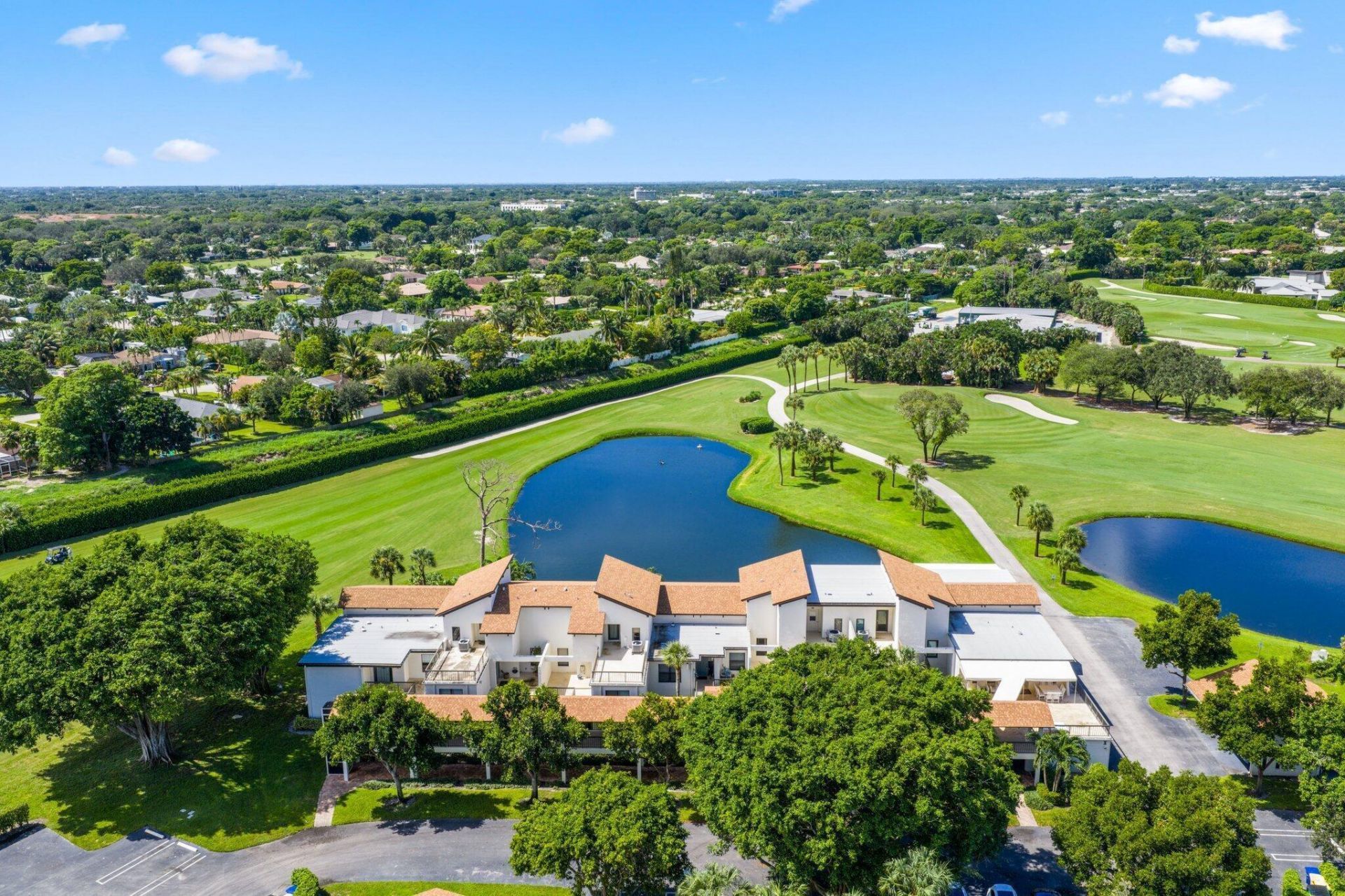 800 Greensward Court, Unit 203-I, Delray Beach, FL 33445 Photo