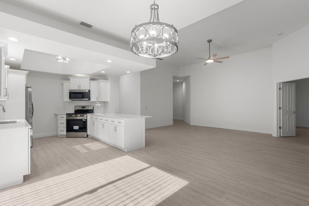 323 NW Bentley Circle, Port Saint Lucie, FL 34986 Photo