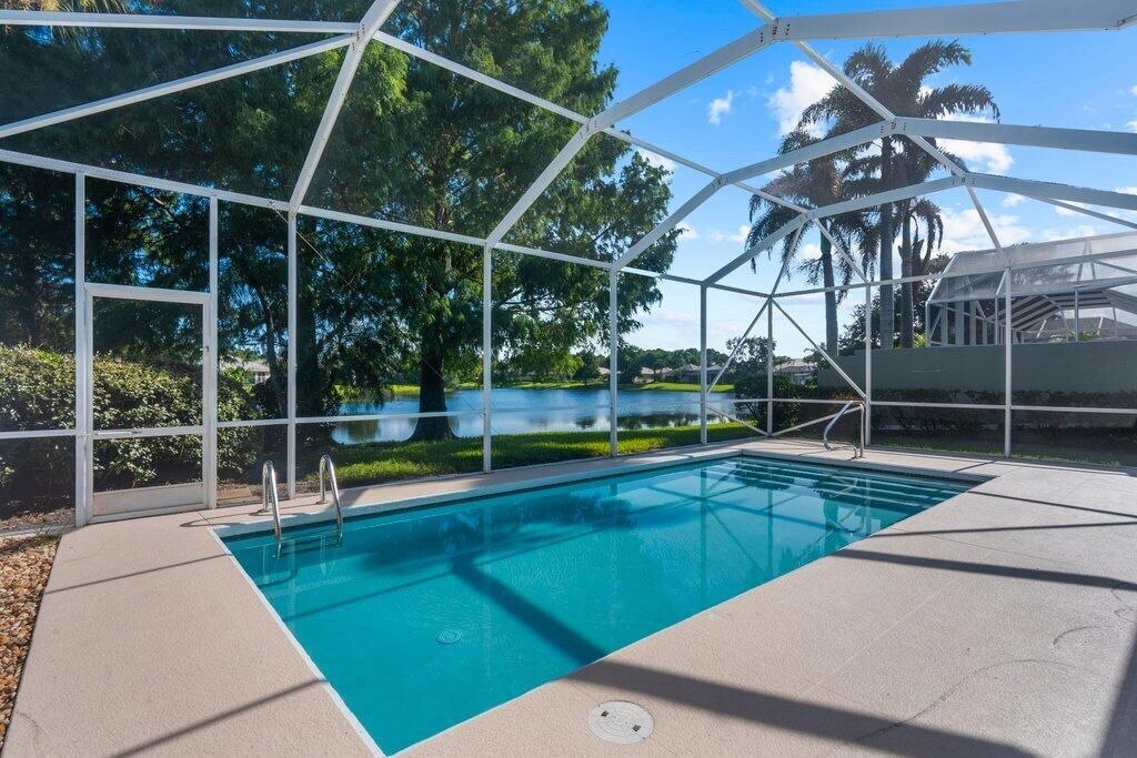 323 NW Bentley Circle, Port Saint Lucie, FL 34986 Photo
