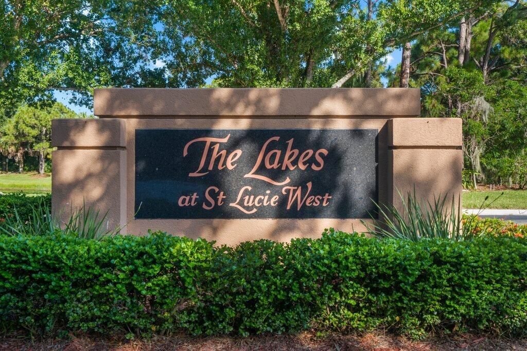 323 NW Bentley Circle, Port Saint Lucie, FL 34986 Photo