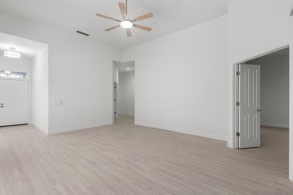 323 NW Bentley Circle, Port Saint Lucie, FL 34986 Photo