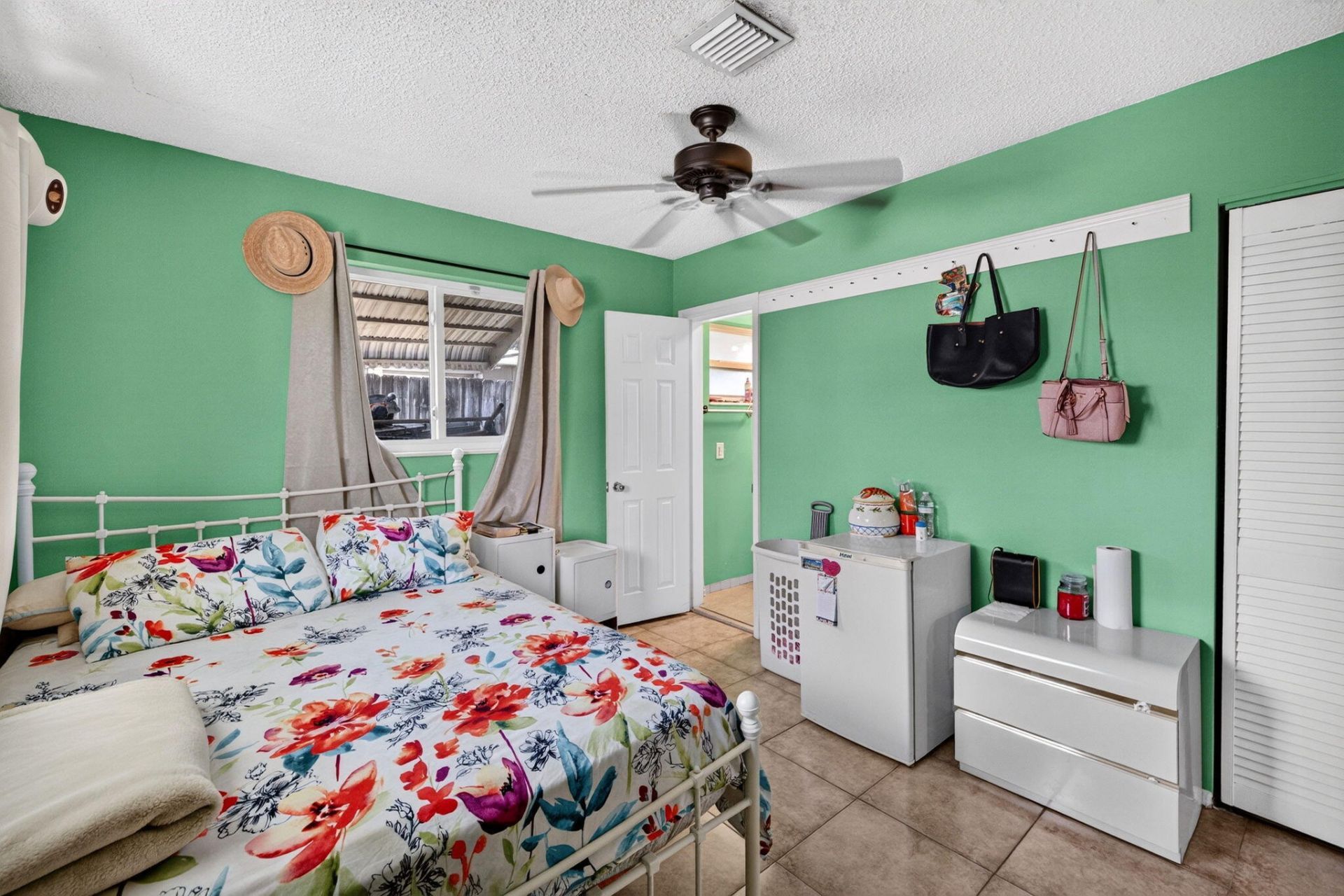 1501 NW 41st Street, Oakland Park, FL 33309 Photo