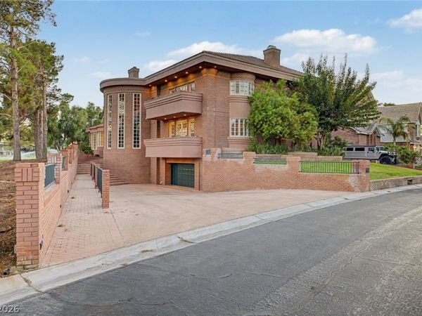 1105 Broadmoor Avenue, Las Vegas, NV 89109
