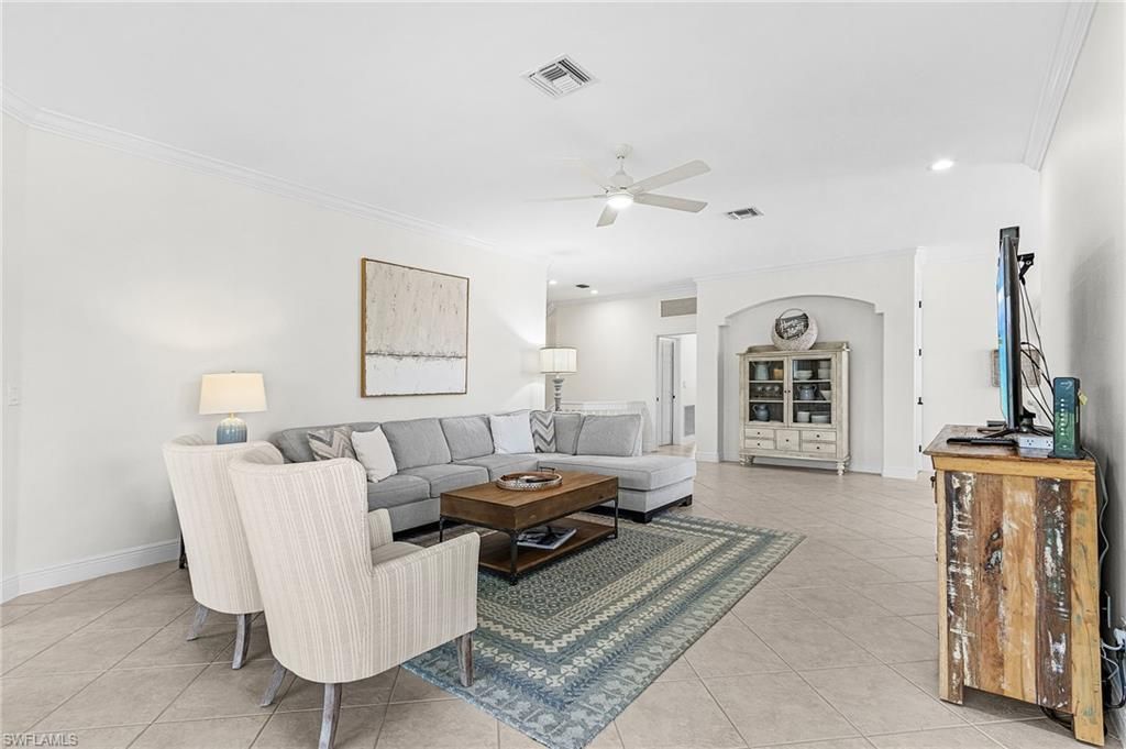 3914 Loblolly Bay Dr, Unit 201, Naples, FL 34114 Photo