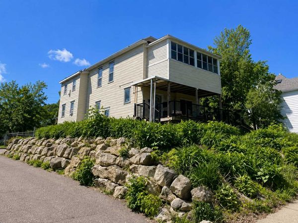 306 King Street W, Saint Paul, MN 55107