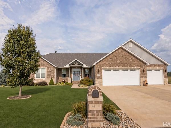 3450 Arbor View Court, Freeburg, IL 62243