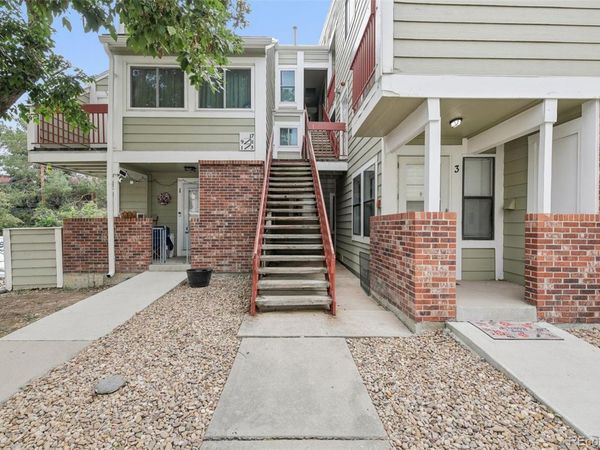 982 S Dearborn Way, Unit 18, Aurora, CO 80012