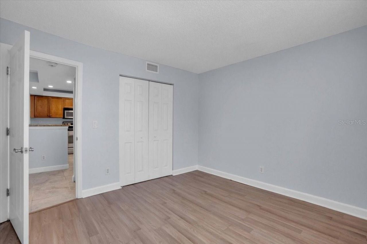 2755 Coconut Bay Lane, Unit 3F, Sarasota, FL 34237 Photo