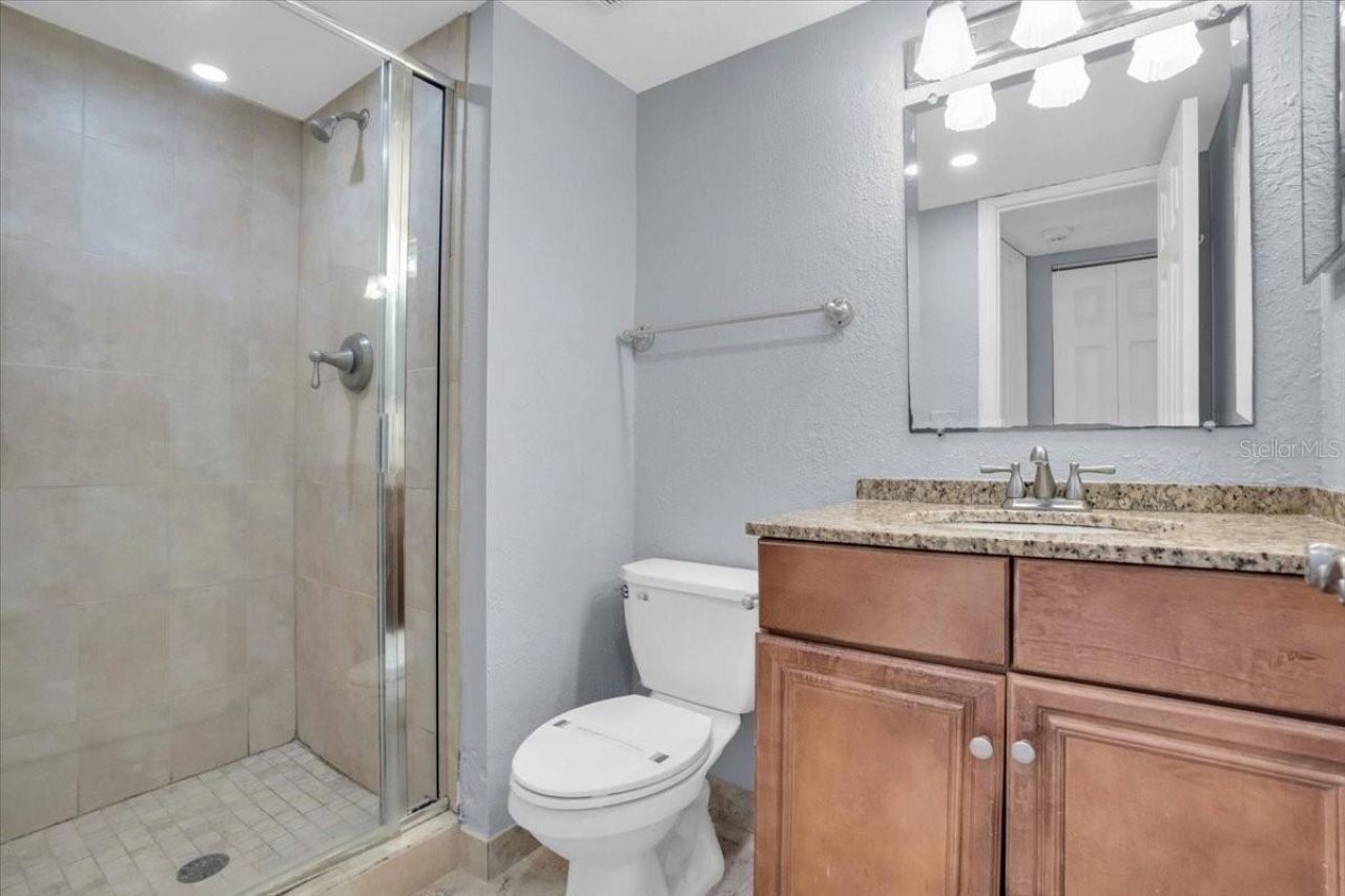 2755 Coconut Bay Lane, Unit 3F, Sarasota, FL 34237 Photo