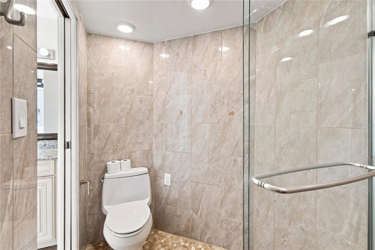 5153 Isla Key Boulevard S, Unit 317, Saint Petersburg, FL 33715 Photo
