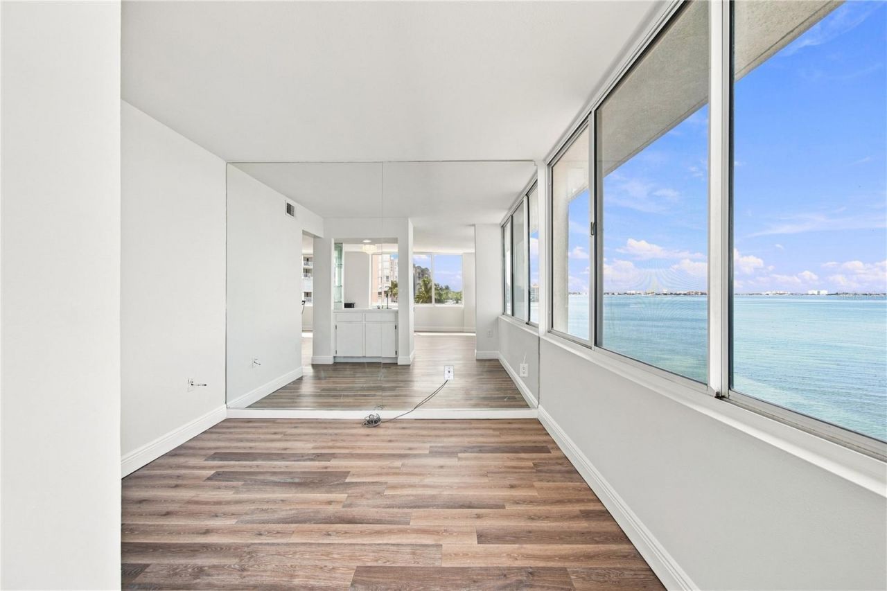 5153 Isla Key Boulevard S, Unit 317, Saint Petersburg, FL 33715 Photo