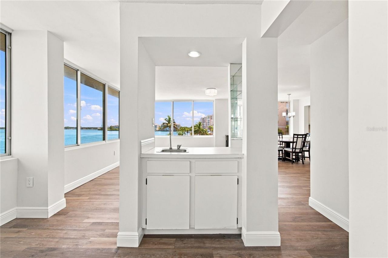 5153 Isla Key Boulevard S, Unit 317, Saint Petersburg, FL 33715 Photo