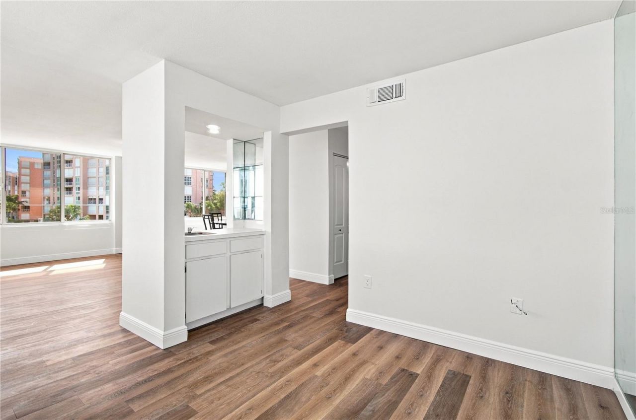 5153 Isla Key Boulevard S, Unit 317, Saint Petersburg, FL 33715 Photo