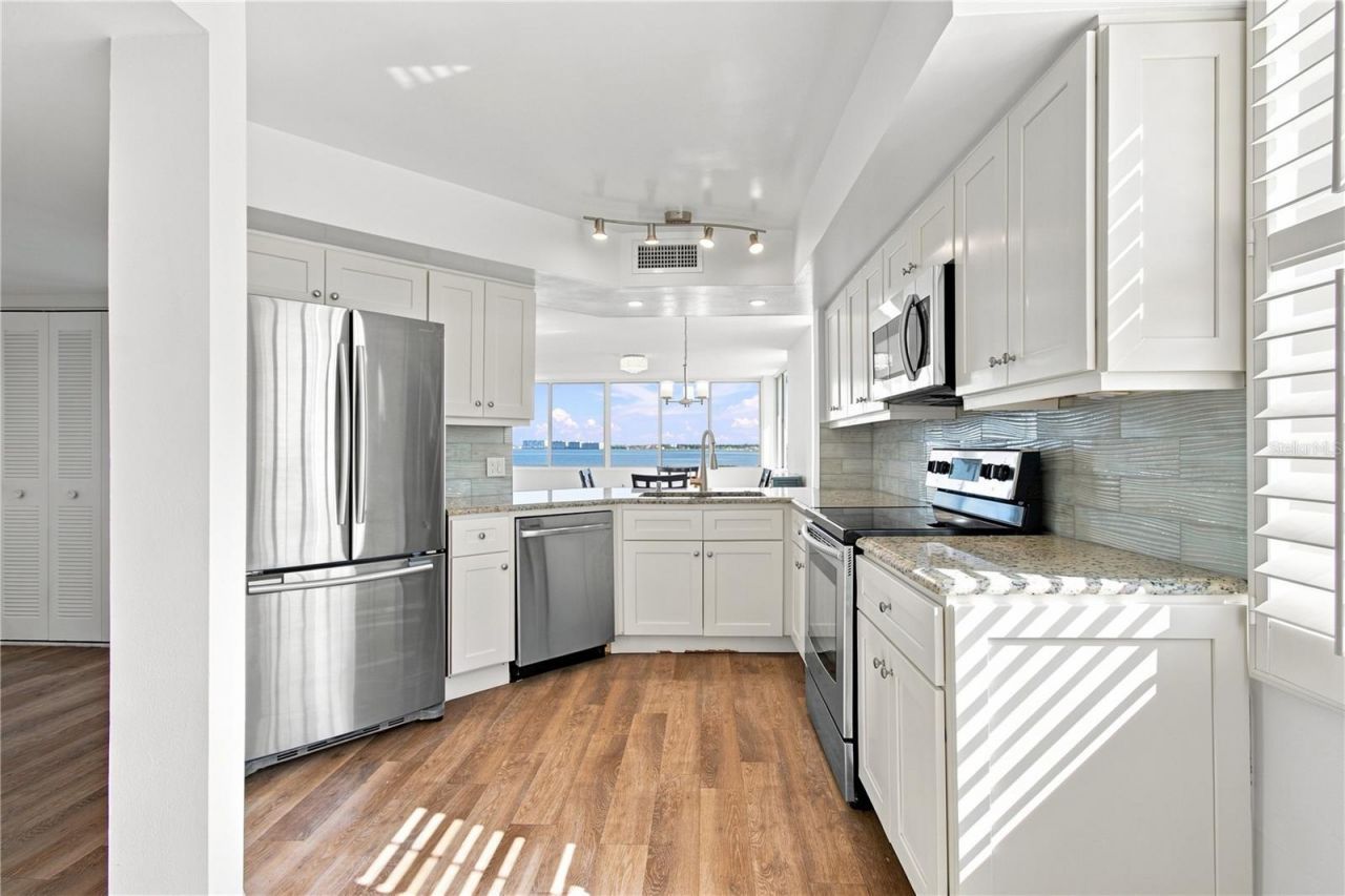 5153 Isla Key Boulevard S, Unit 317, Saint Petersburg, FL 33715 Photo