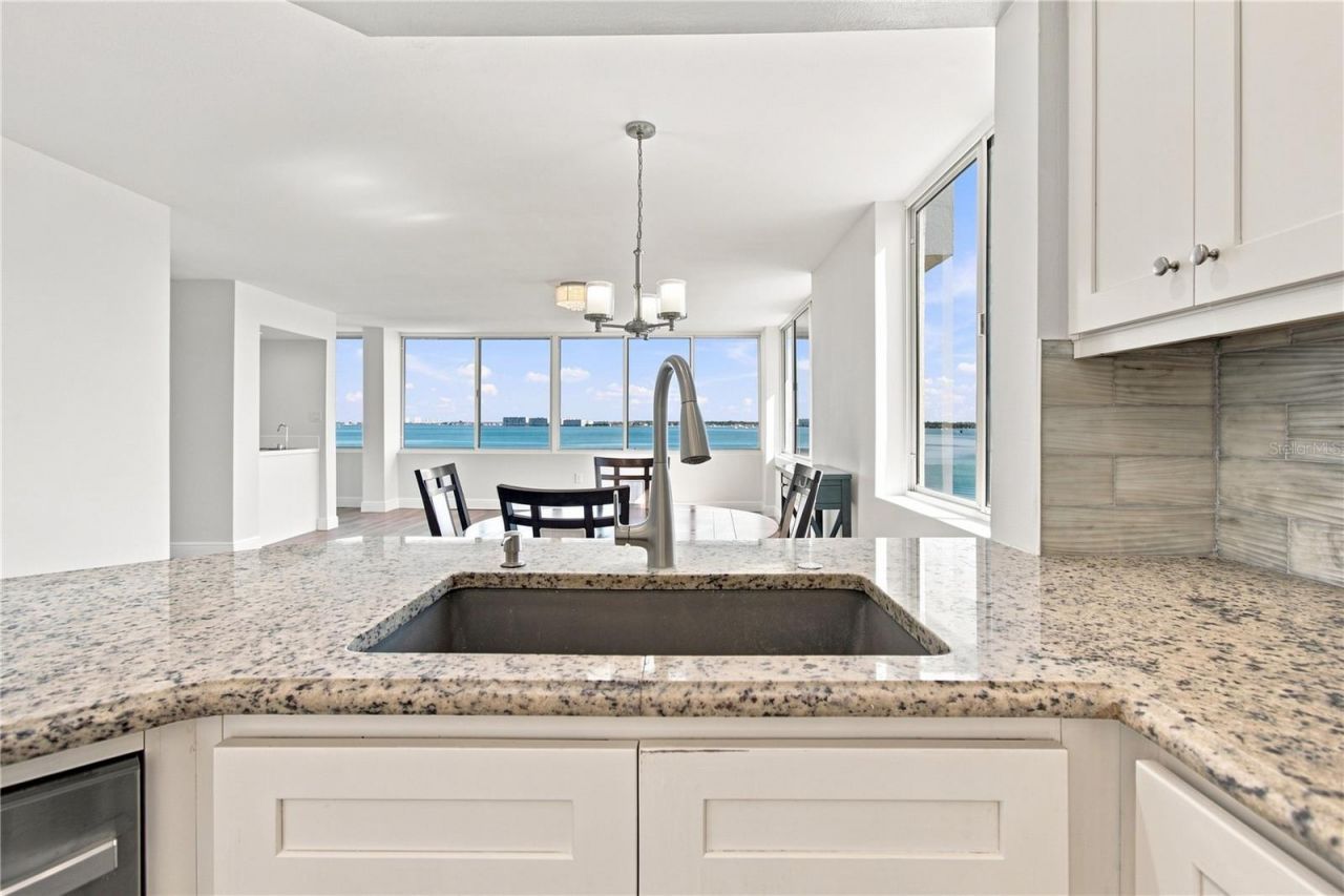 5153 Isla Key Boulevard S, Unit 317, Saint Petersburg, FL 33715 Photo