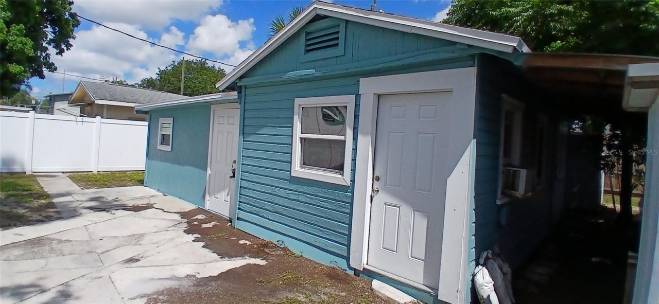 2055 28th Avenue N, Saint Petersburg, FL 33713 Photo