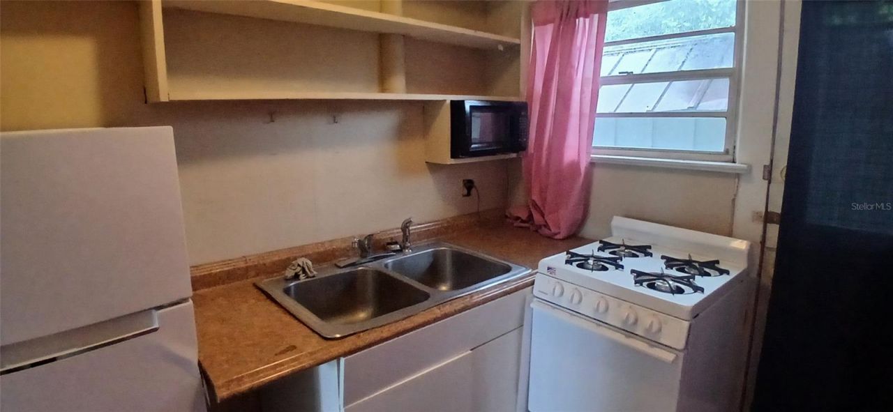 2055 28th Avenue N, Saint Petersburg, FL 33713 Photo
