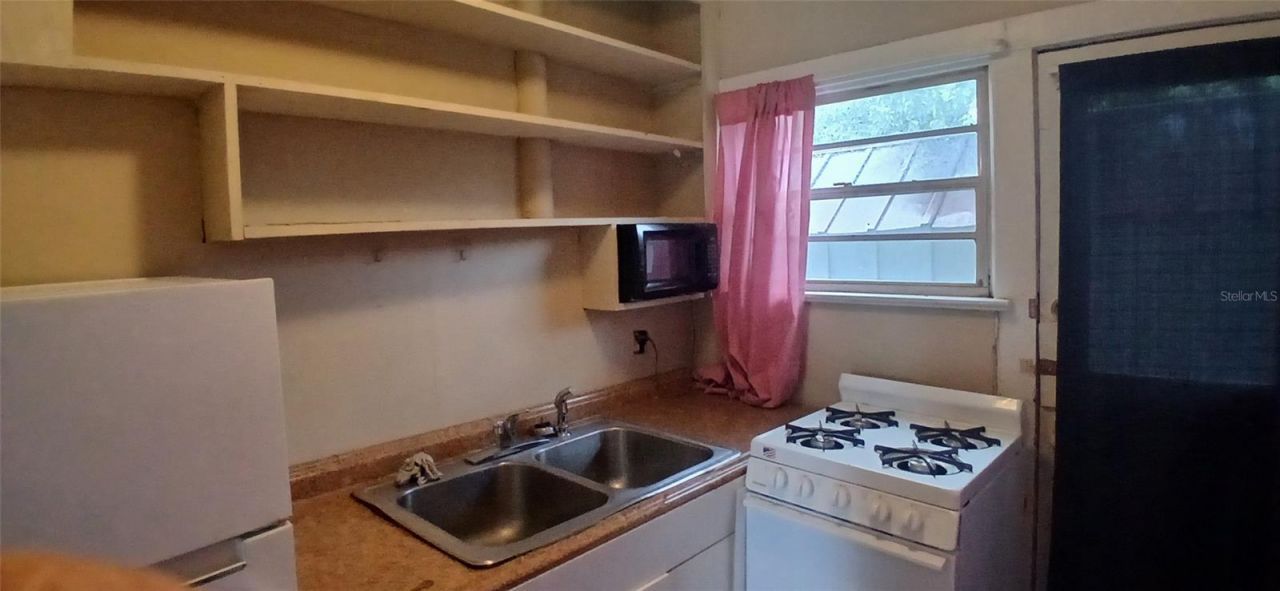2055 28th Avenue N, Saint Petersburg, FL 33713 Photo